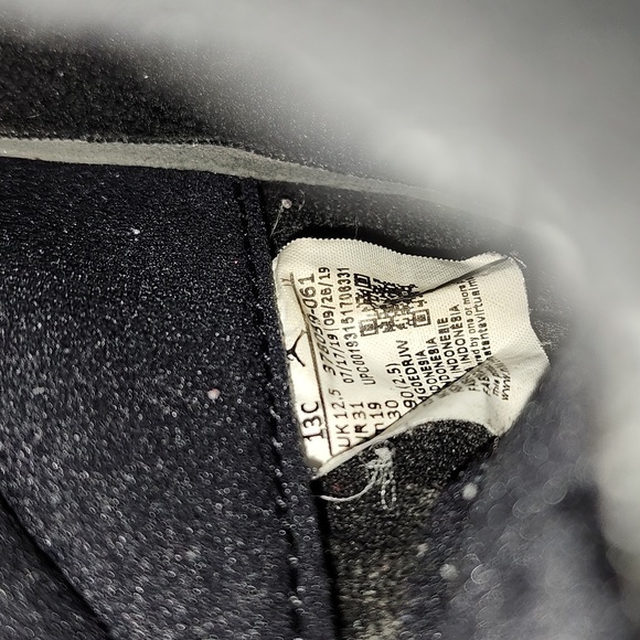 Jordan 11 Retro - Picture 7 of 9